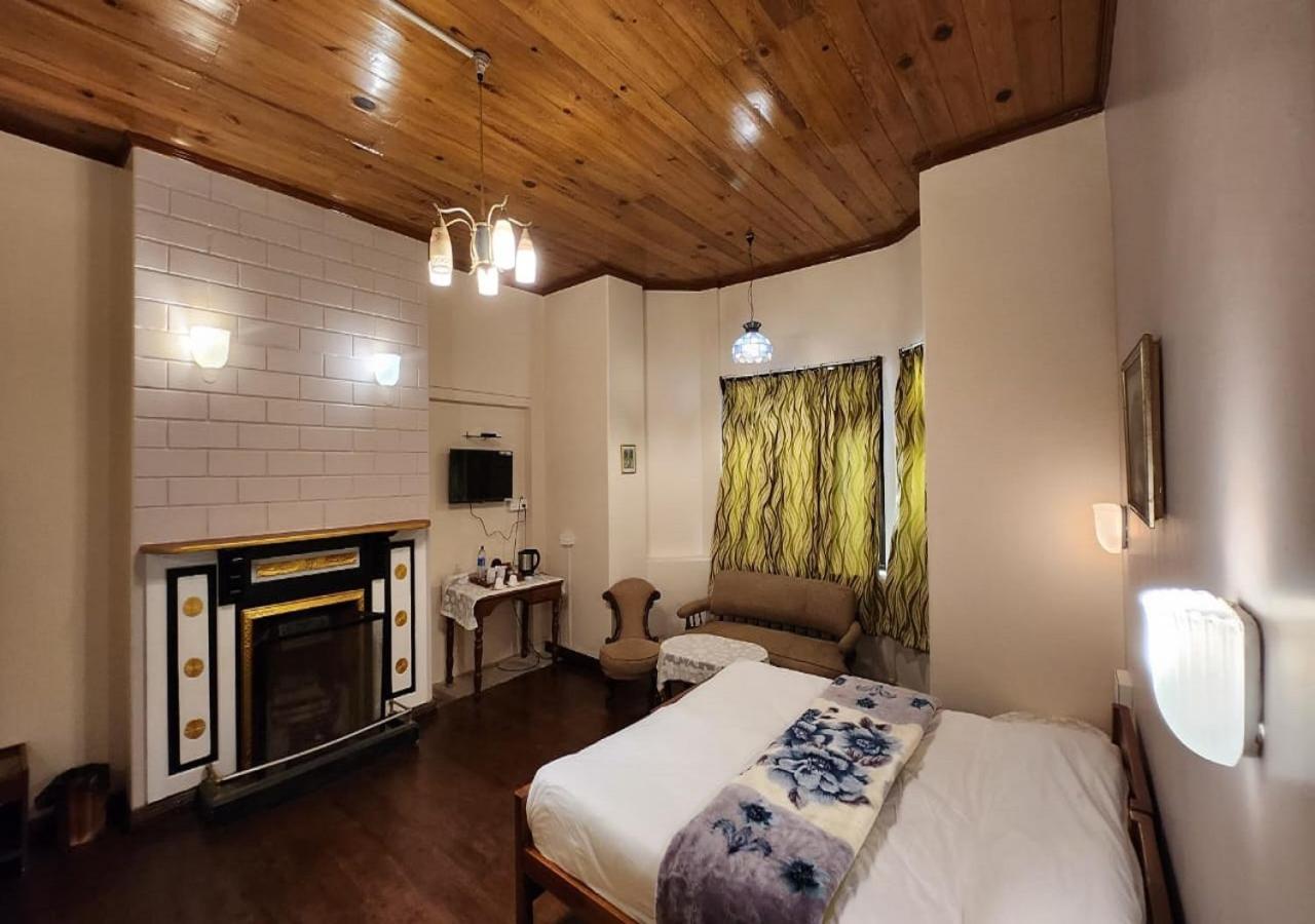Ivanhoe Hotel Дарджилінг Екстер'єр фото