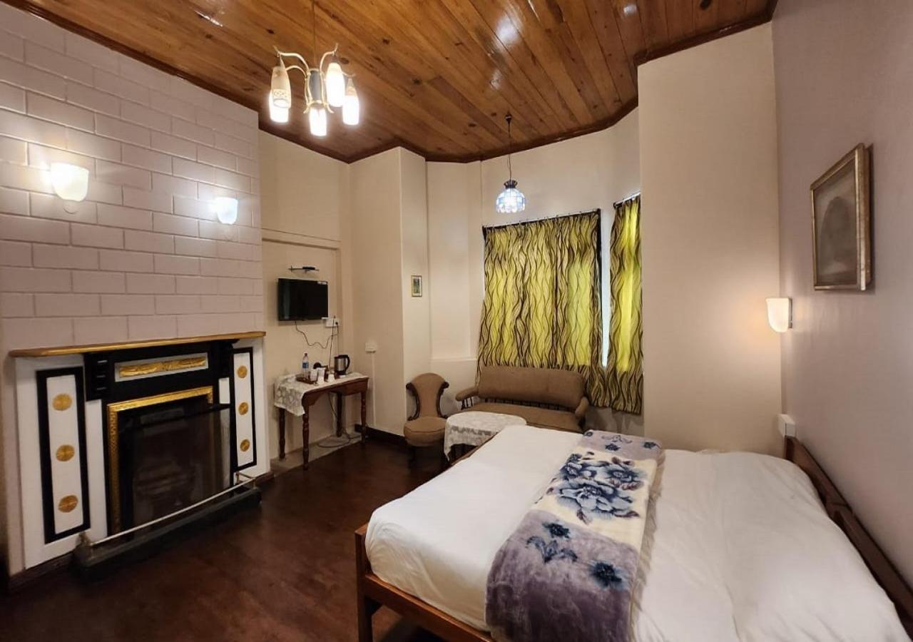 Ivanhoe Hotel Дарджилінг Екстер'єр фото