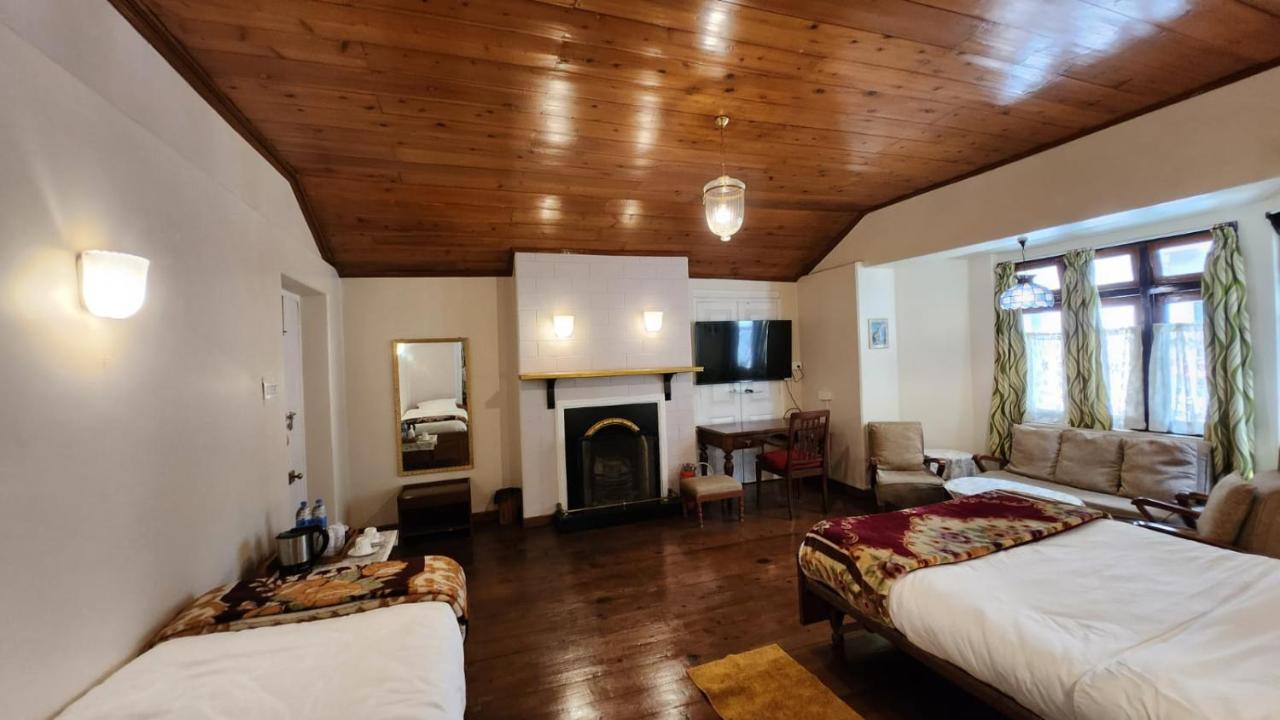 Ivanhoe Hotel Дарджилінг Екстер'єр фото
