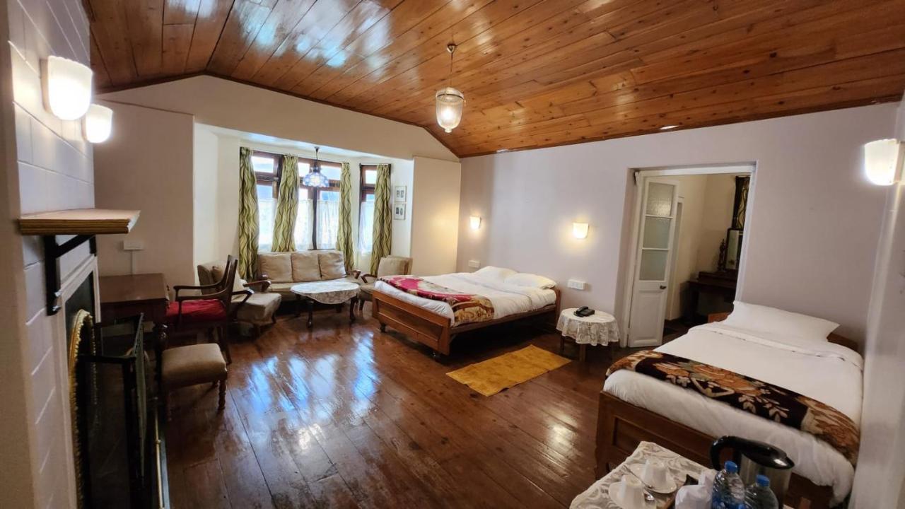 Ivanhoe Hotel Дарджилінг Екстер'єр фото