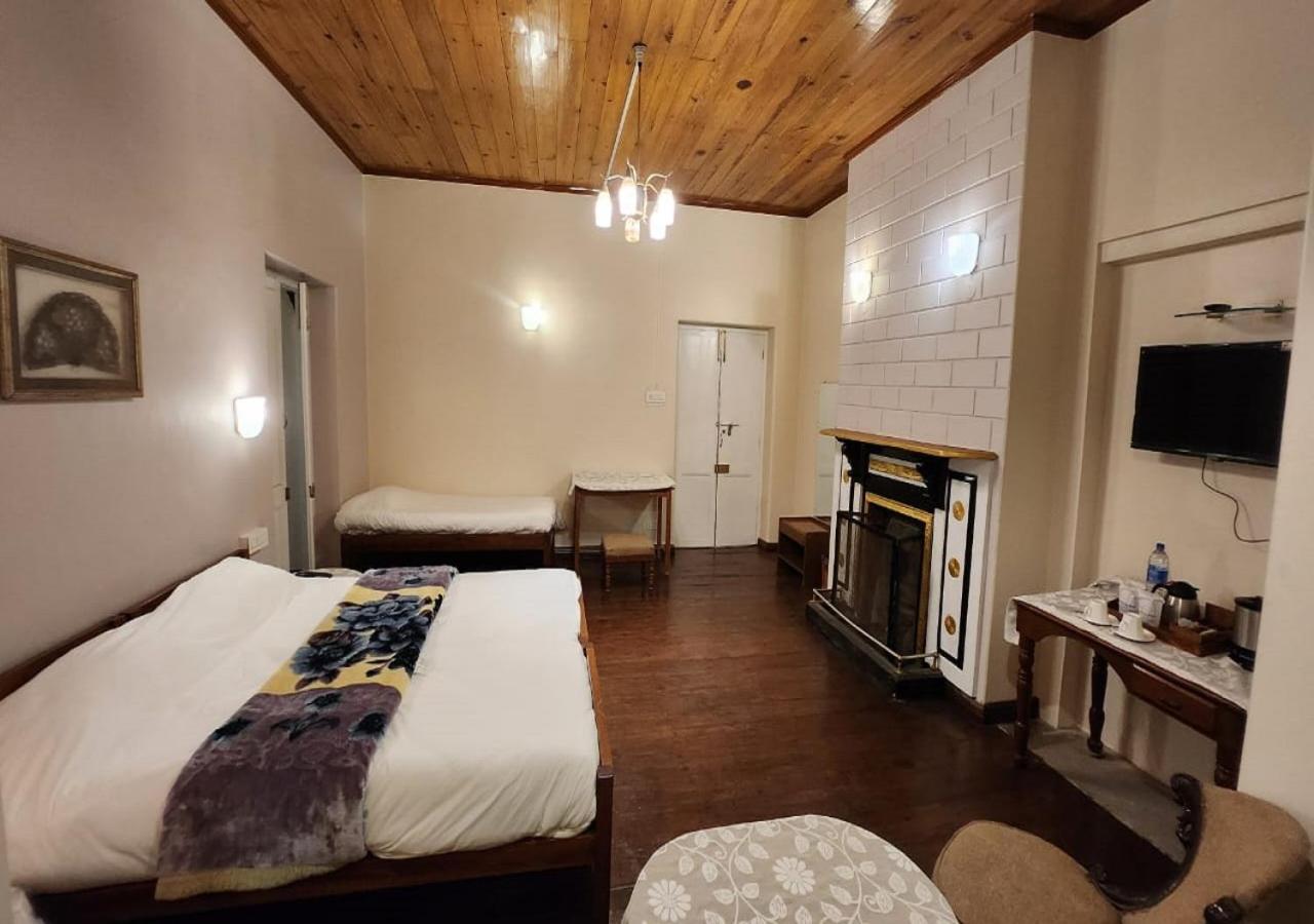 Ivanhoe Hotel Дарджилінг Екстер'єр фото